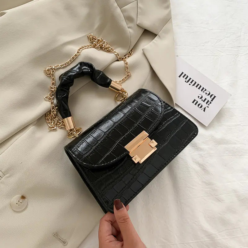 Trendy Summer Crossbody Chain Bag for Women 2020